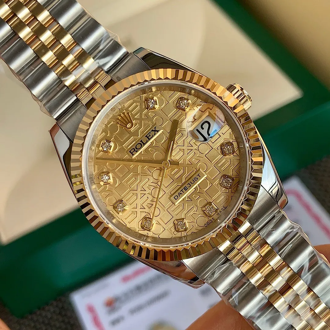 Rolex Datejust 36 Two-Tone 18K Gold (10 Diamond Dial) Ref. 126233 - 1:1 Super Clone Detail View 5