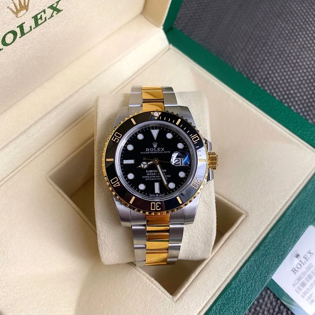 Rolex Submariner 41mm Two-Tone Yellow Gold (Black Dial) Ref. 116613LN - 1:1 Super Clone Detail View 1