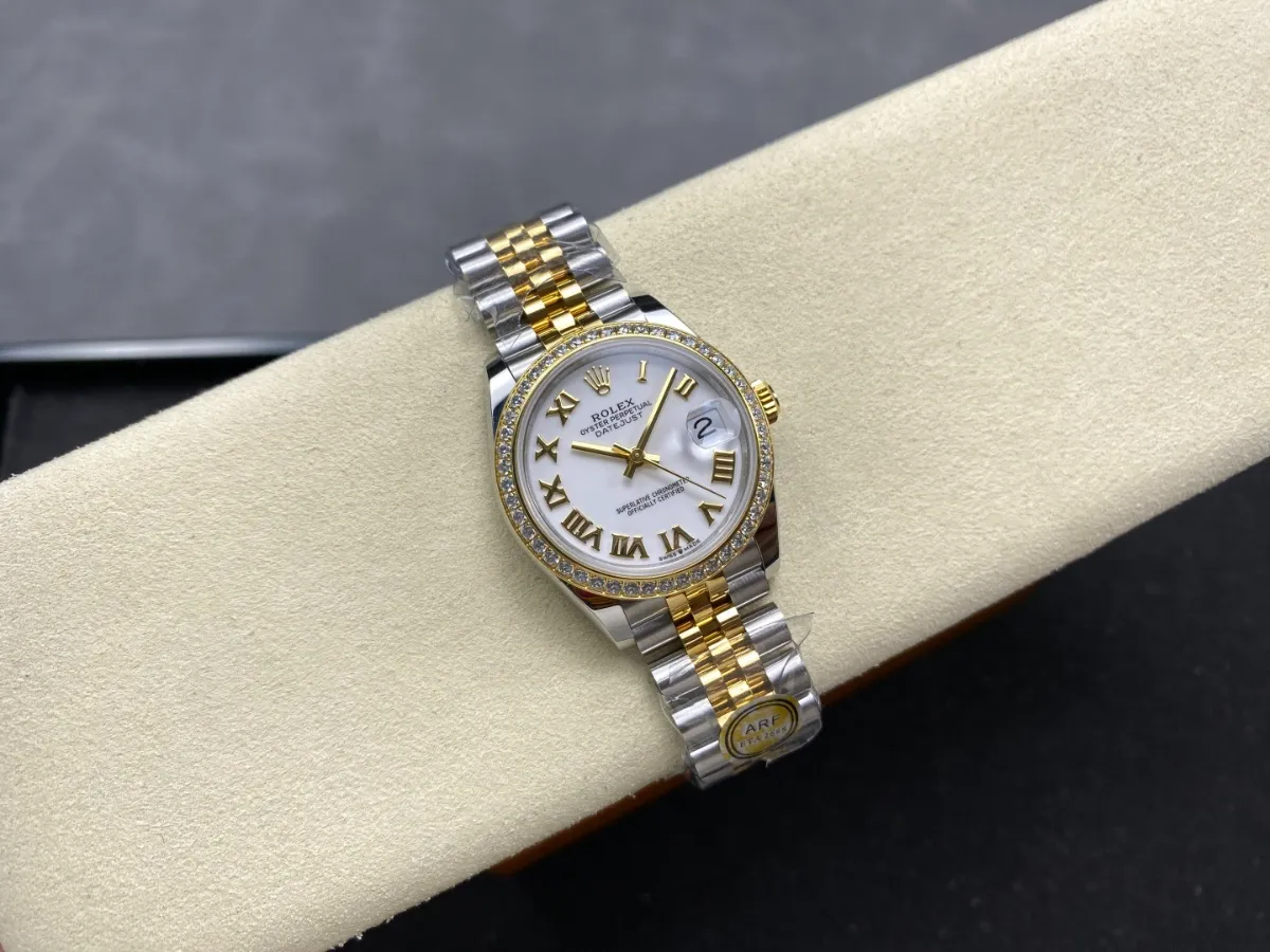 Rolex Datejust 31 Two-Tone Gold (Silver Sunburst Dial - Jubilee) Ref. 278273 - 1:1 Super Clone Detail View 7