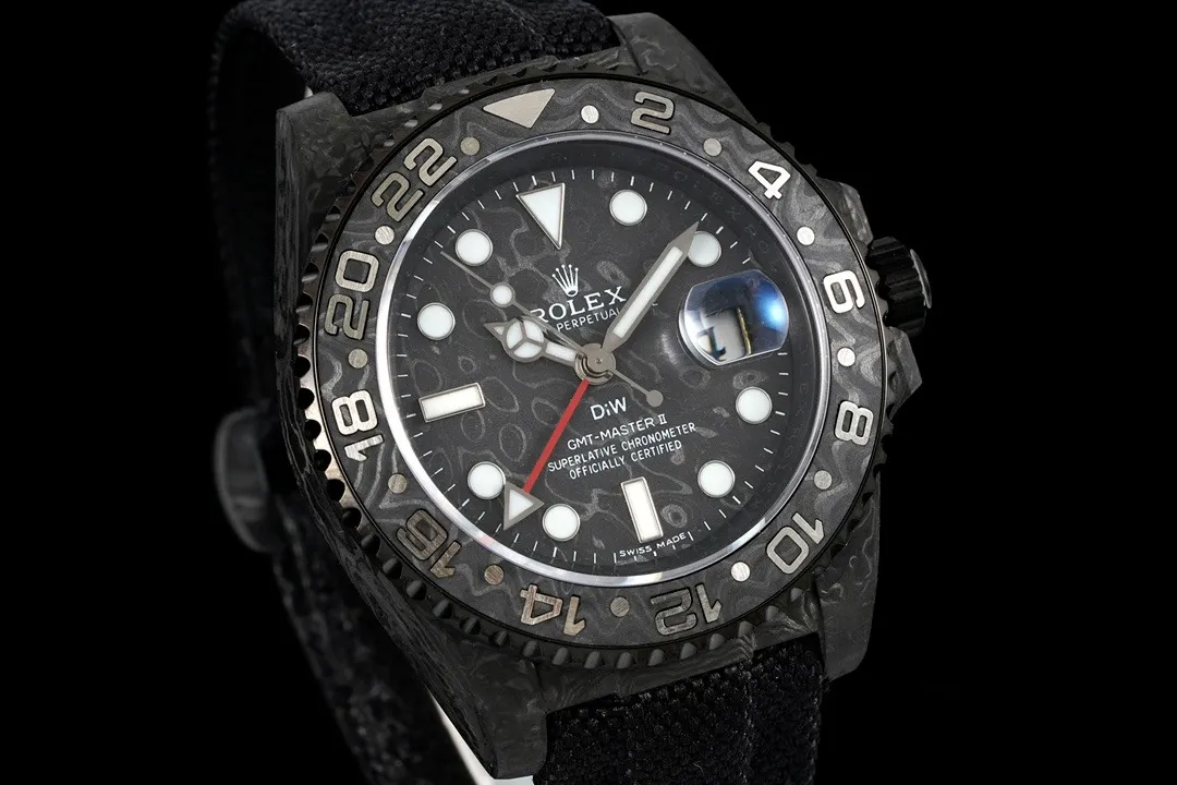 Rolex GMT-Master II DIW Custom V3 (Carbon Collection) Ref. Custom GMT-Master II (DIW V3) - 1:1 Super Clone Detail View 1