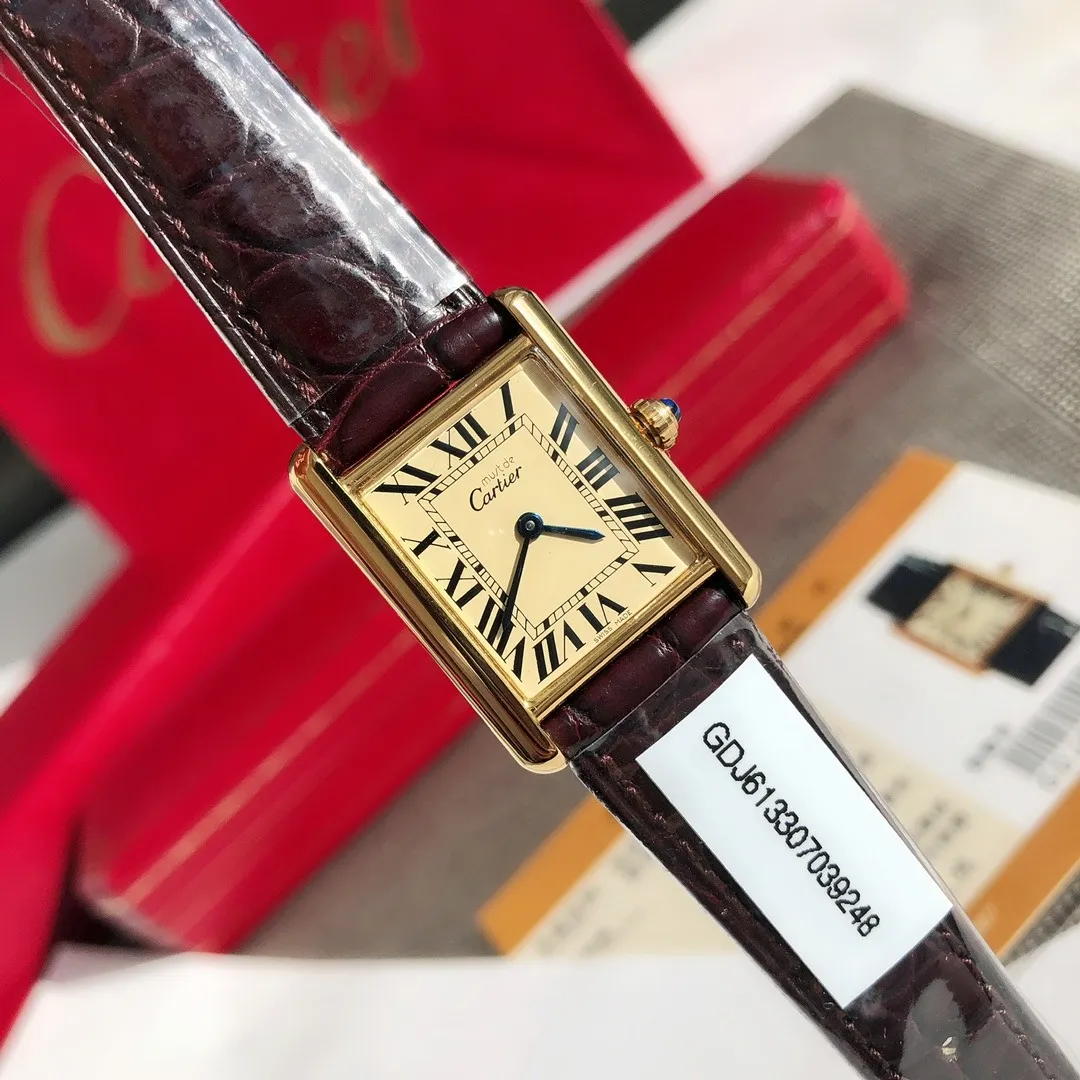 Cartier Tank Must De Vintage 23x30mm (24k Gold Plated) Ref. Vintage Tank Must De - 1:1 Super Clone Detail View 1