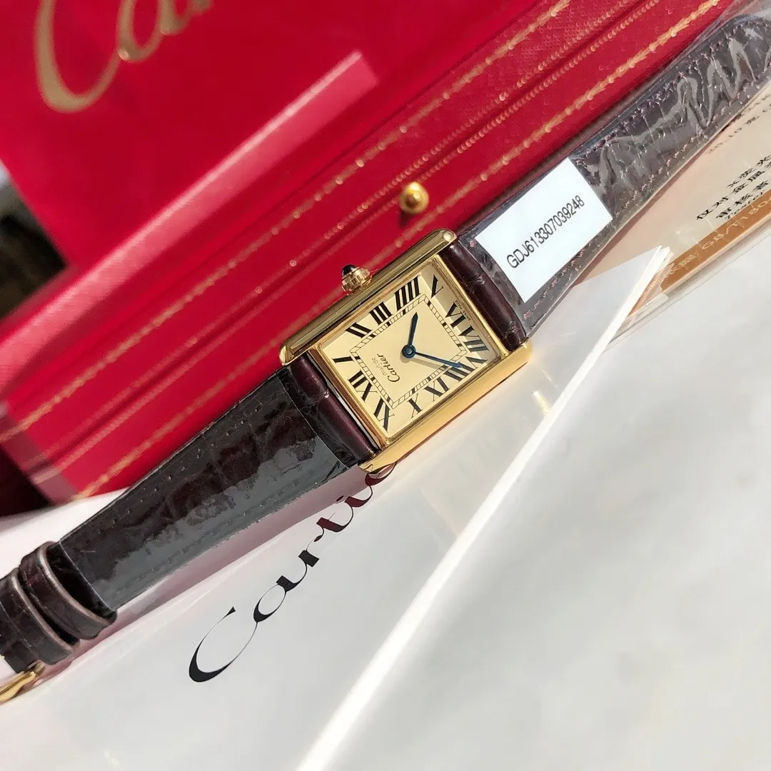 Cartier Tank Must De Vintage 23x30mm (24k Gold Plated) Ref. Vintage Tank Must De - 1:1 Super Clone Detail View 8