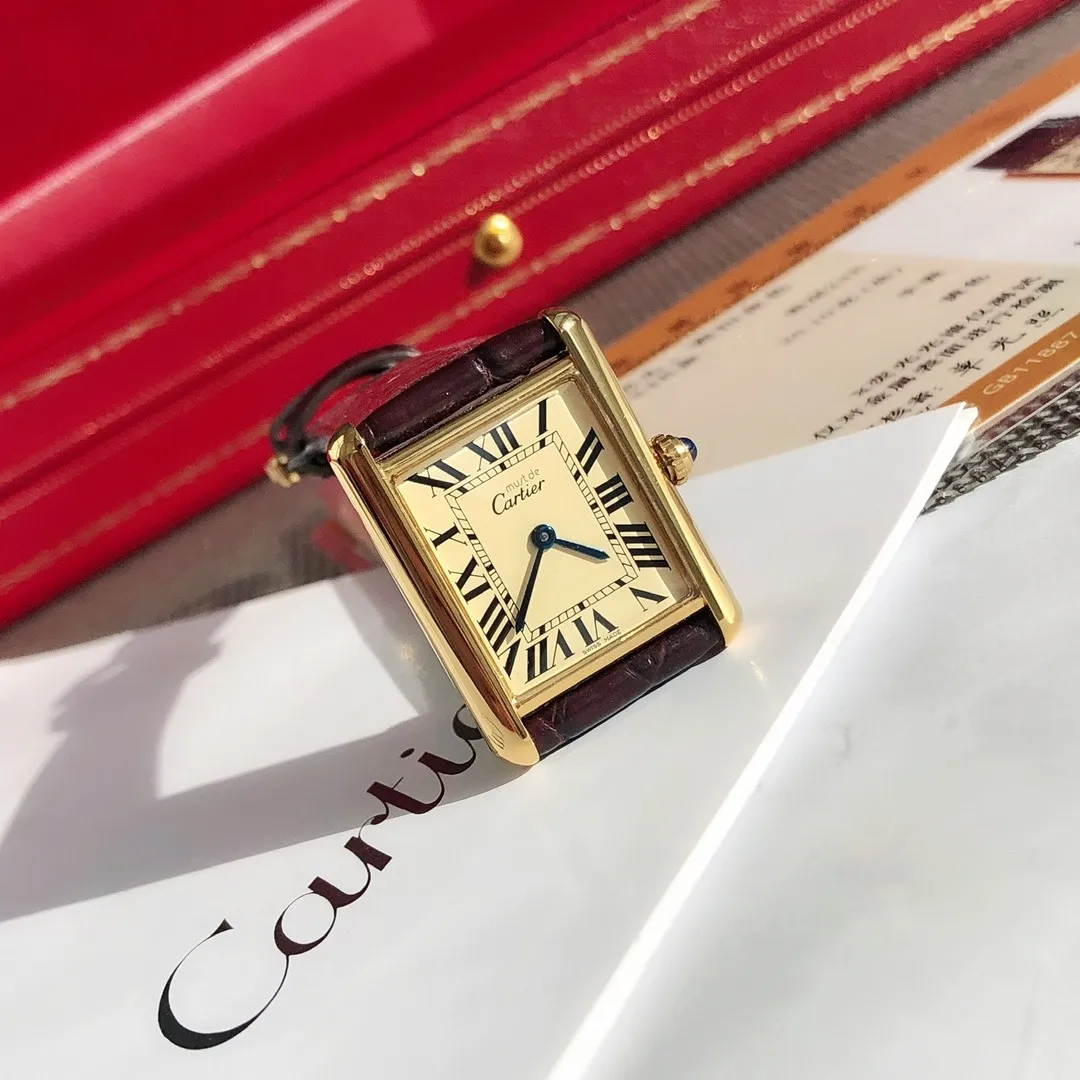 Cartier Tank Must De Vintage 23x30mm (24k Gold Plated) Ref. Vintage Tank Must De - 1:1 Super Clone Detail View 9